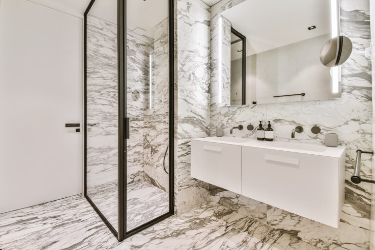 Attractive bathroom with a large square mirror